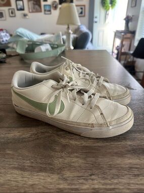 Nike Low-Top Sneakers in Off-White with Sage Swoosh